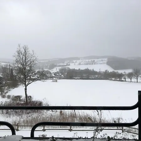 Hillside Gemütliches Mit Aussicht! - Balkon *