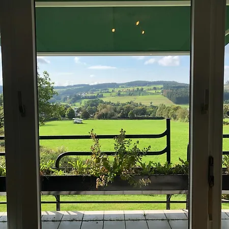 Hillside Gemütliches Mit Aussicht! - Balkon *